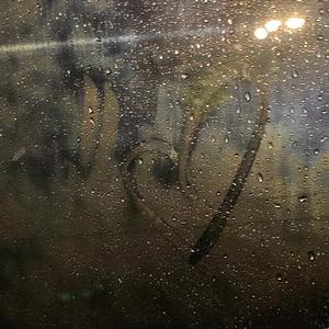 西川结衣和日本首相的关系
