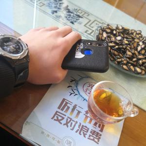 西川结衣和日本首相的关系
